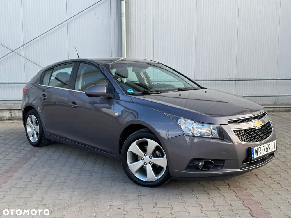 Chevrolet Cruze 1.8 LTZ - 2
