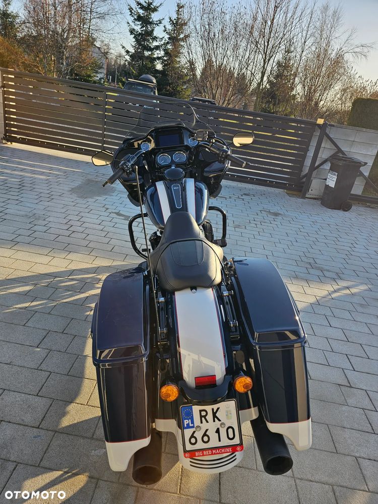 Harley-Davidson Touring Road Glide - 5