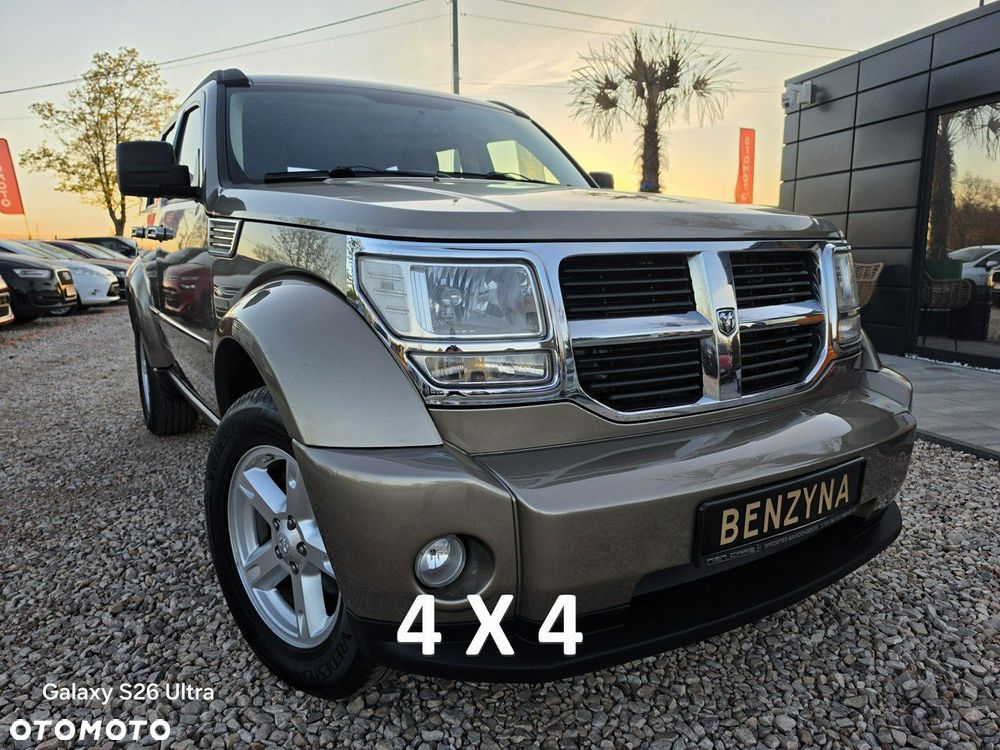 Dodge Nitro - 2