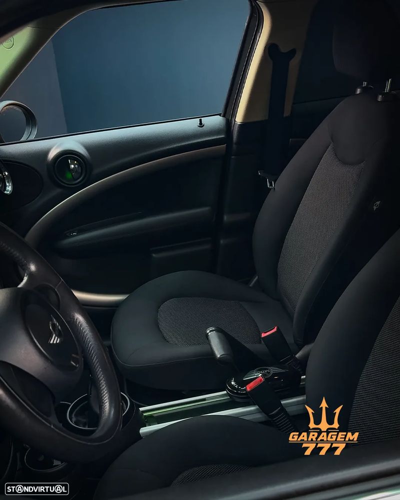 MINI Countryman Cooper D - 28