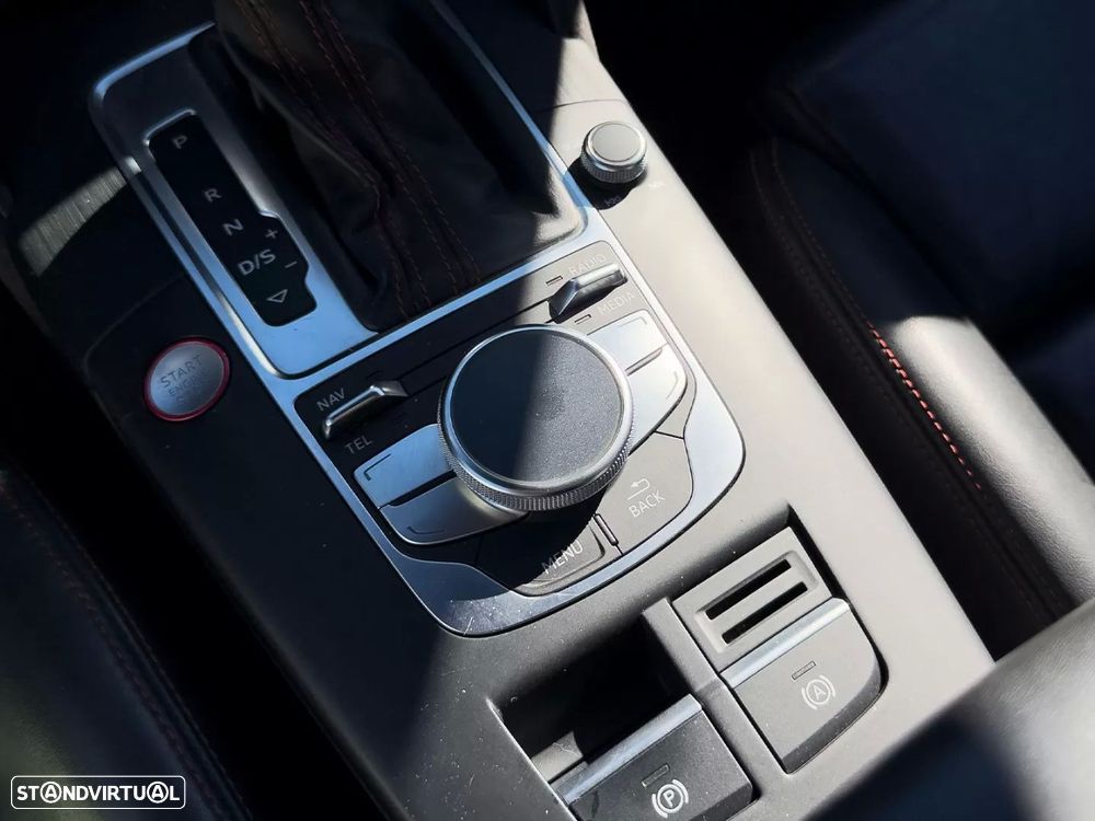 Audi RS3 Sportback 2.5 TFSI quattro S tronic - 17
