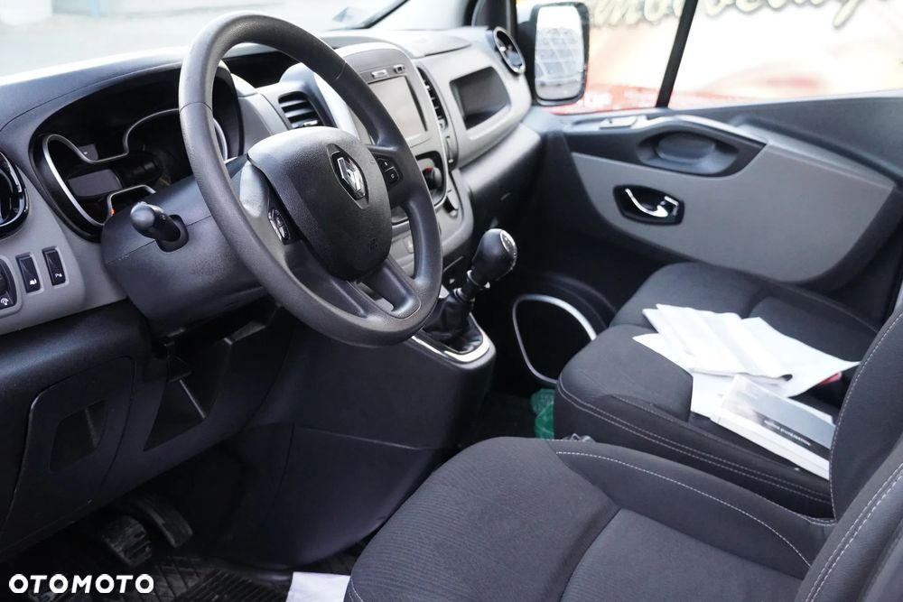 Renault trafic - 11