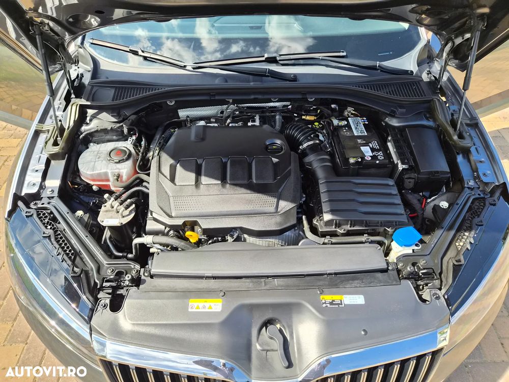 Skoda Superb 2.0 TDI DSG Ambition - 36