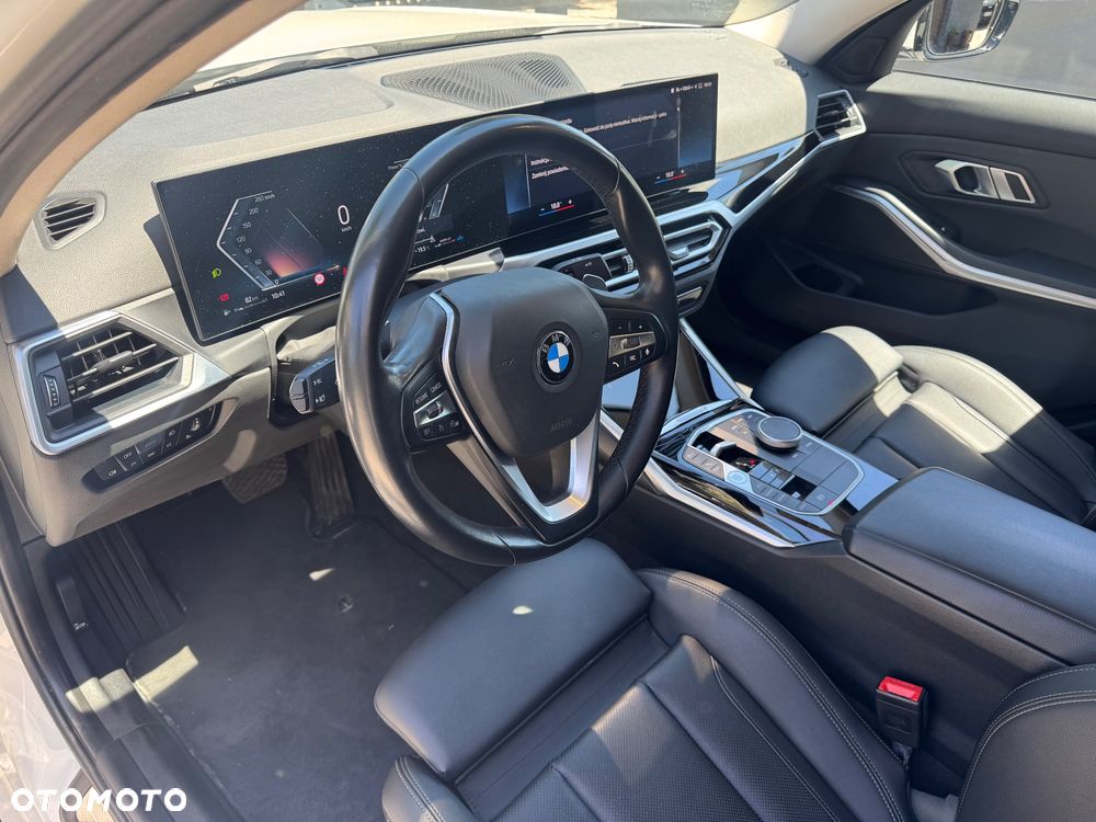 BMW Seria 3 318i Advantage sport - 8