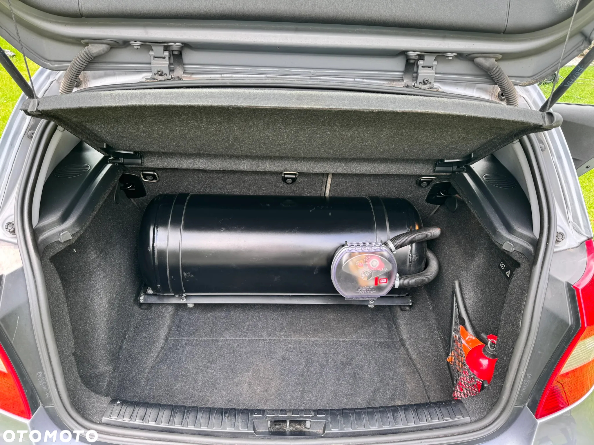 BMW Seria 1 120i - 4
