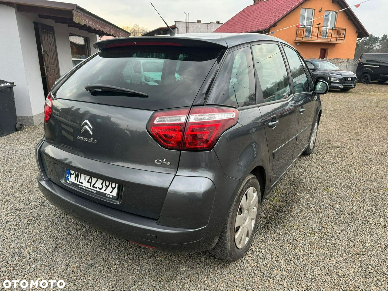 Citroën C4 Picasso - 12
