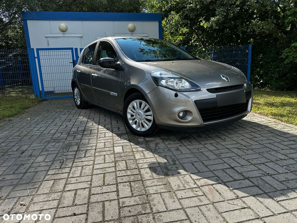 Renault Clio 1.2 16V 75 Expression - 3