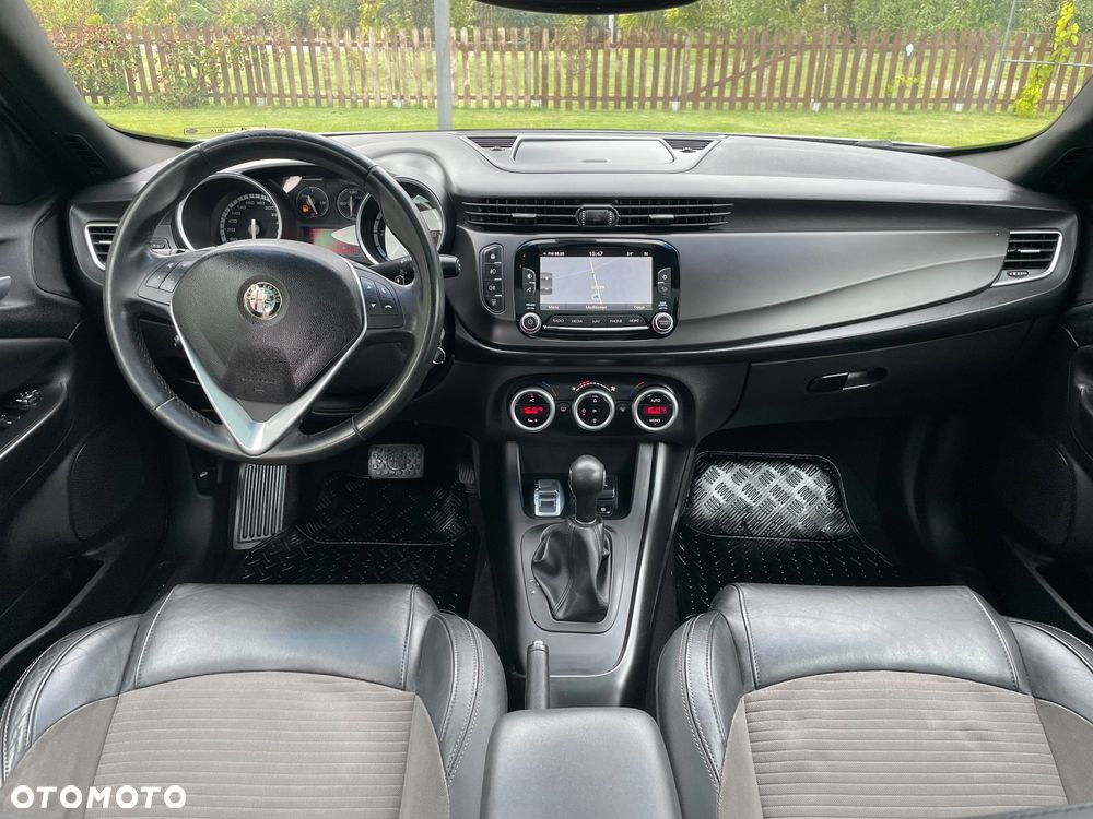 Alfa Romeo Giulietta 2.0 JTDM 16V TCT Turismo - 5