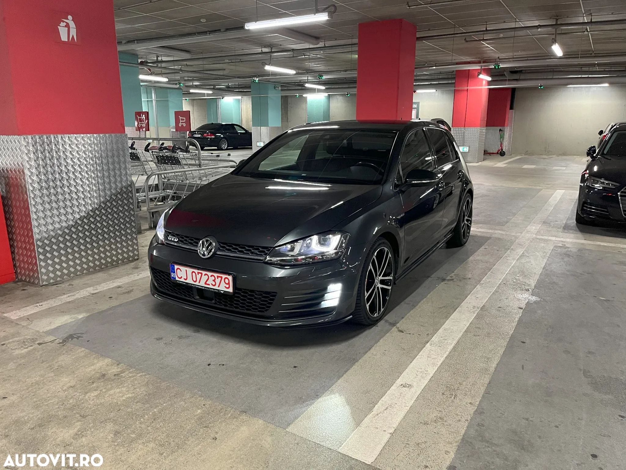 Volkswagen Golf 2.0 TDI DSG GTD - 1