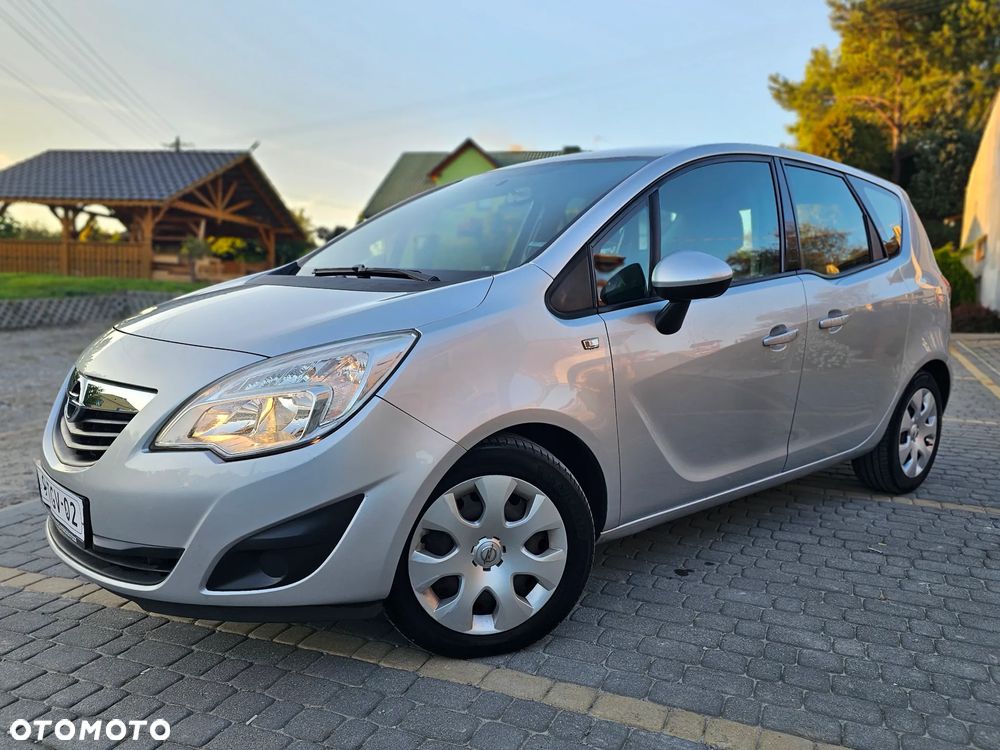 Ford Focus 1.8 FF Trend - 18