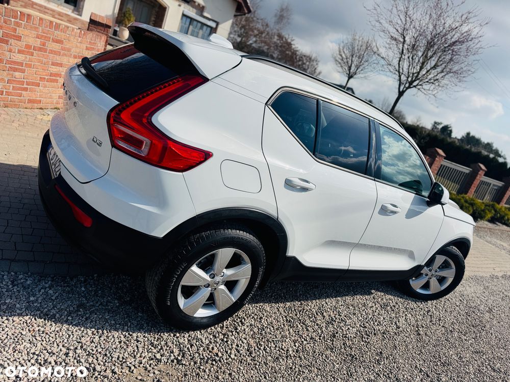 Volvo XC 40 D3 Momentum - 22