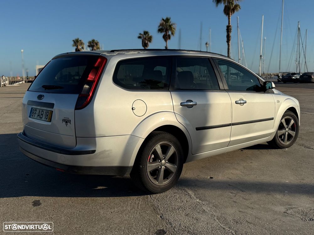 Ford Focus SW 1.6 TDCi Titanium - 4