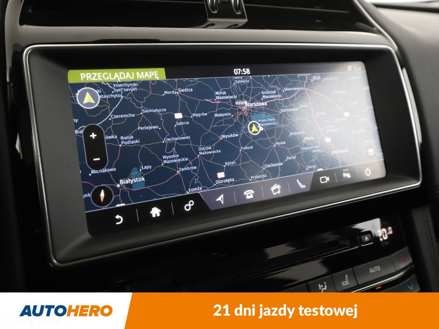 Jaguar F-Pace 2.0 i4D AWD Prestige - 22