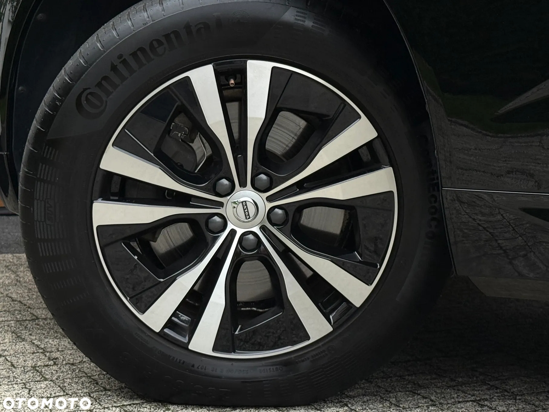 Volvo XC 60 - 30