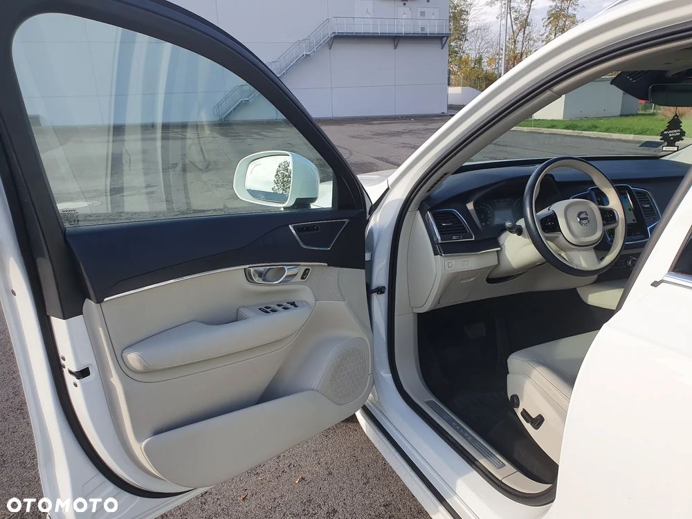 Volvo XC 90 T6 AWD Momentum Pro 7os - 6