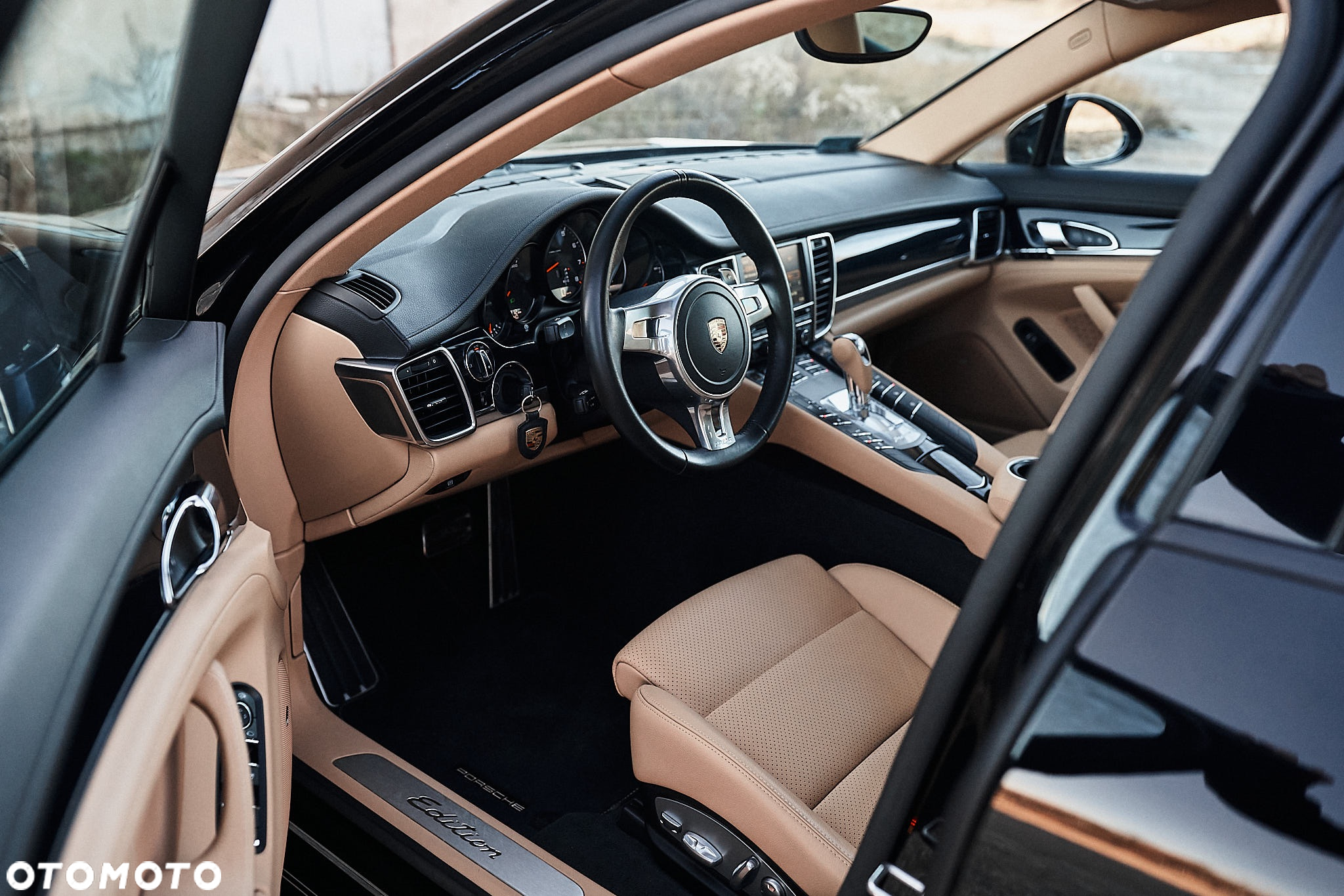 Porsche Panamera 4 Edition - 24