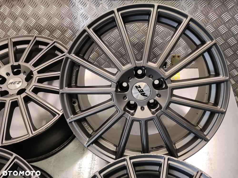 Felgi Suzuki Grand Vitara Toyota Rav4 8,5Jx19 et40 5x114,3 - 13