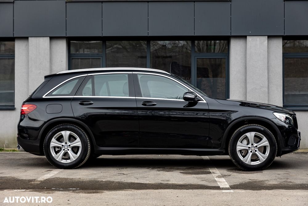 Mercedes-Benz GLC - 37