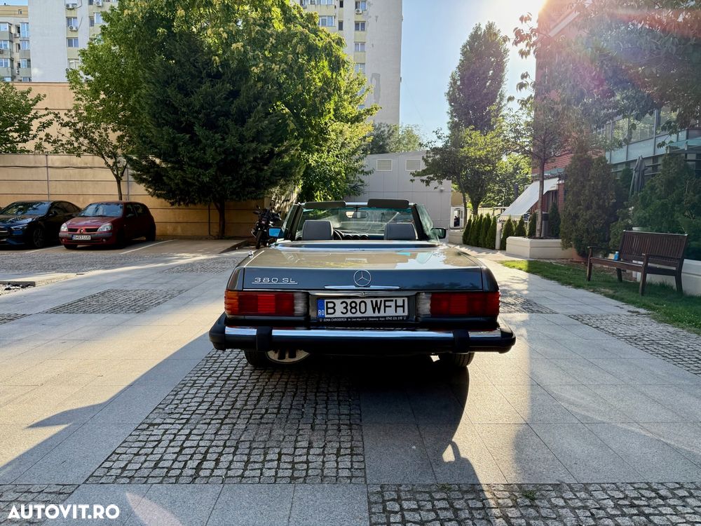 Mercedes-Benz SL - 7