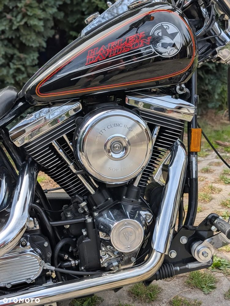 Harley-Davidson Softail Standard - 7