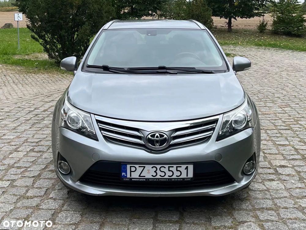 Toyota Avensis 2.0 D-4D Luna - 3