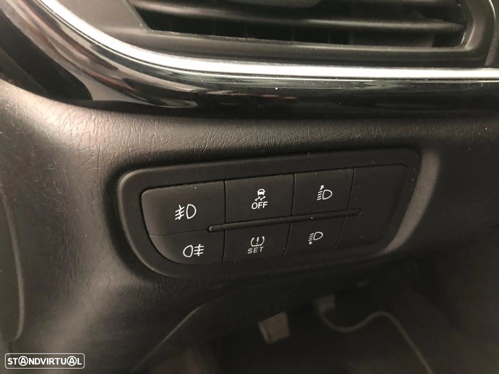 Fiat Tipo Cross 1.3 Multijet - 15