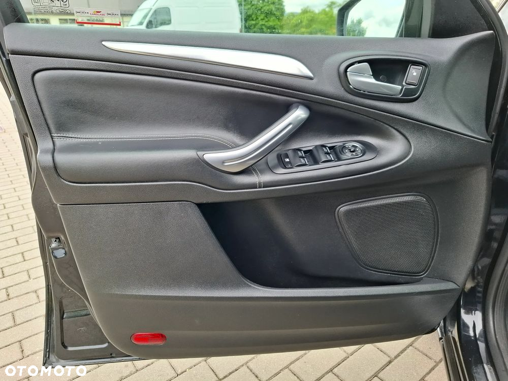Ford S-Max 2.0 TDCi DPF Business Edition - 18