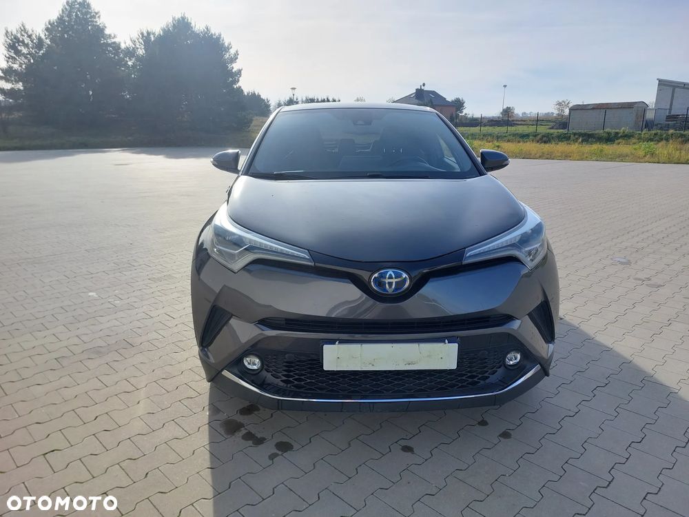 Toyota C-HR 1.8 Hybrid Neon Lime powered by JBL - 4