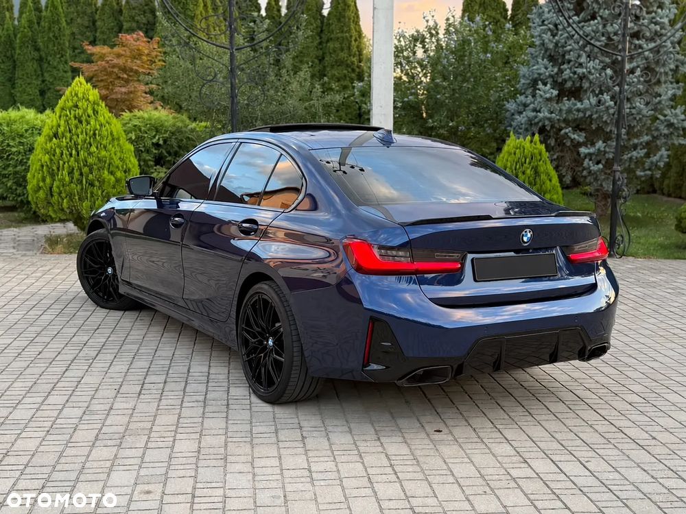 BMW Seria 3 330i - 10