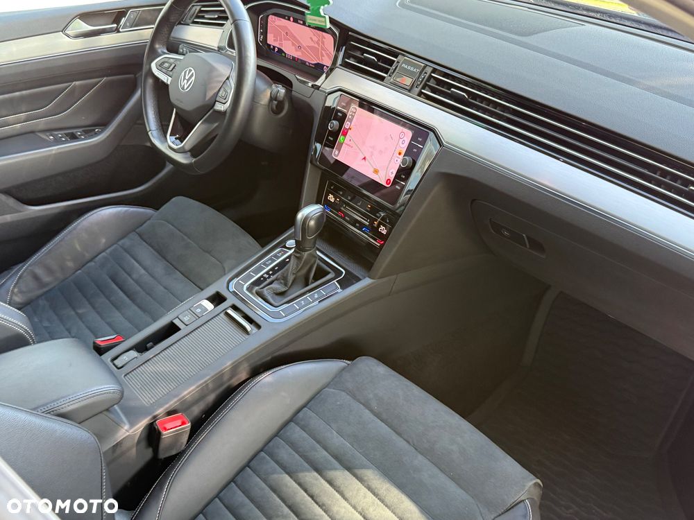 Volkswagen Passat 2.0 TDI EVO Elegance DSG - 13