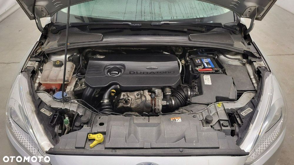 Ford Focus - 25