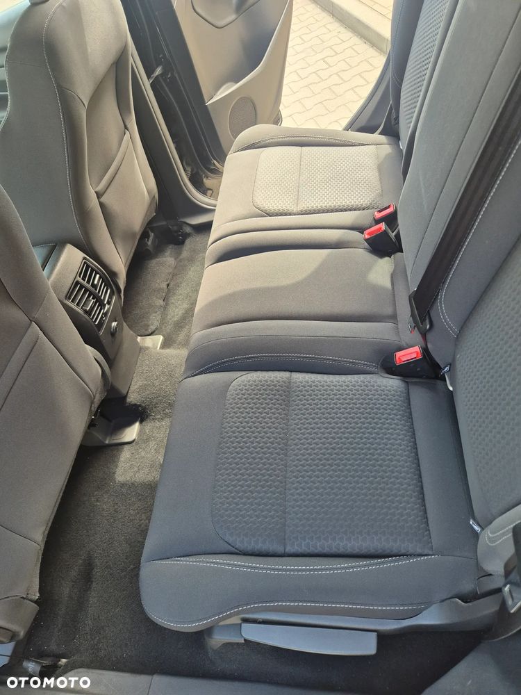 Ford Kuga 1.5 EcoBoost 2x4 Titanium - 18