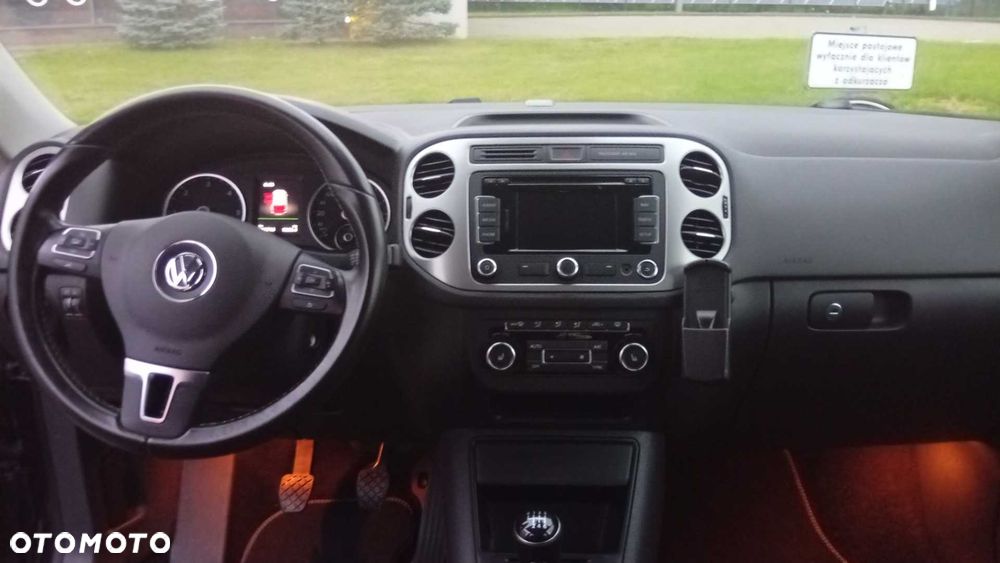 Volkswagen Tiguan - 6
