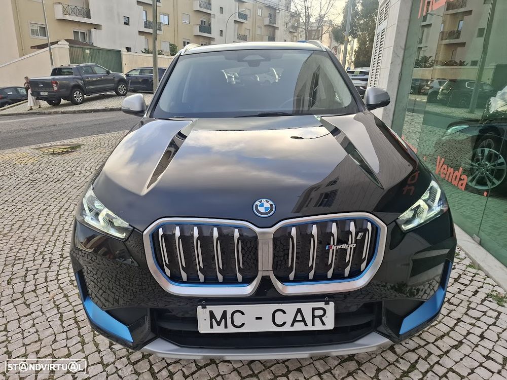 BMW iX1 xDrive30 xLine - 3