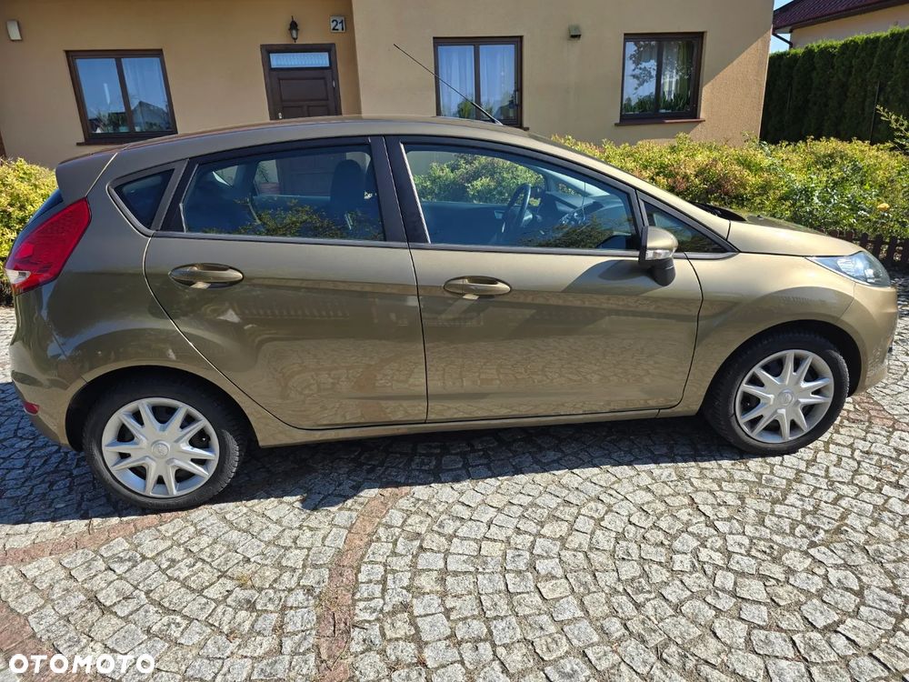 Ford Fiesta 1.25 Gold X EU5 - 5