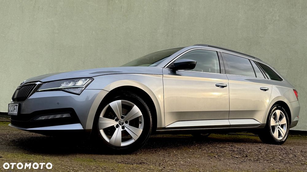 Skoda Superb 2.0 TDI DSG Premium Edition - 4