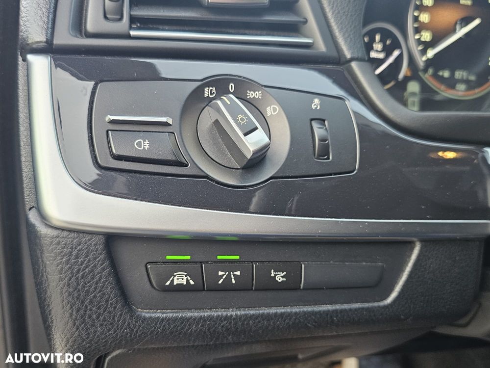 BMW Seria 5 520d AT - 21