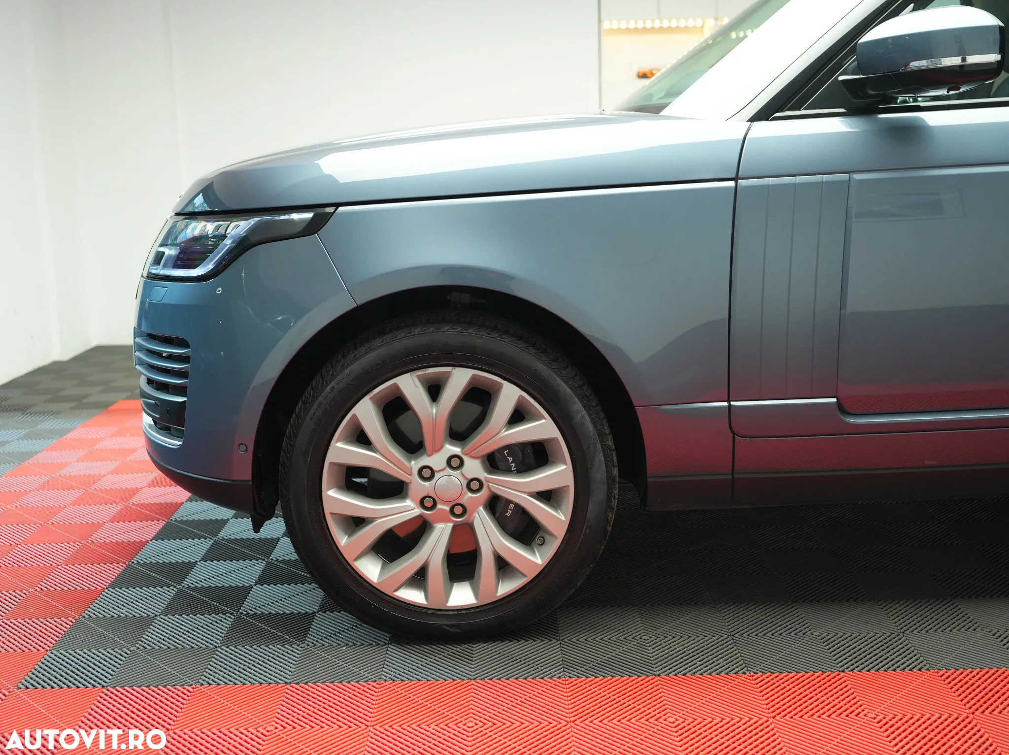 Land Rover Range Rover 5.0 V8 S/C LWB Autobiography - 9