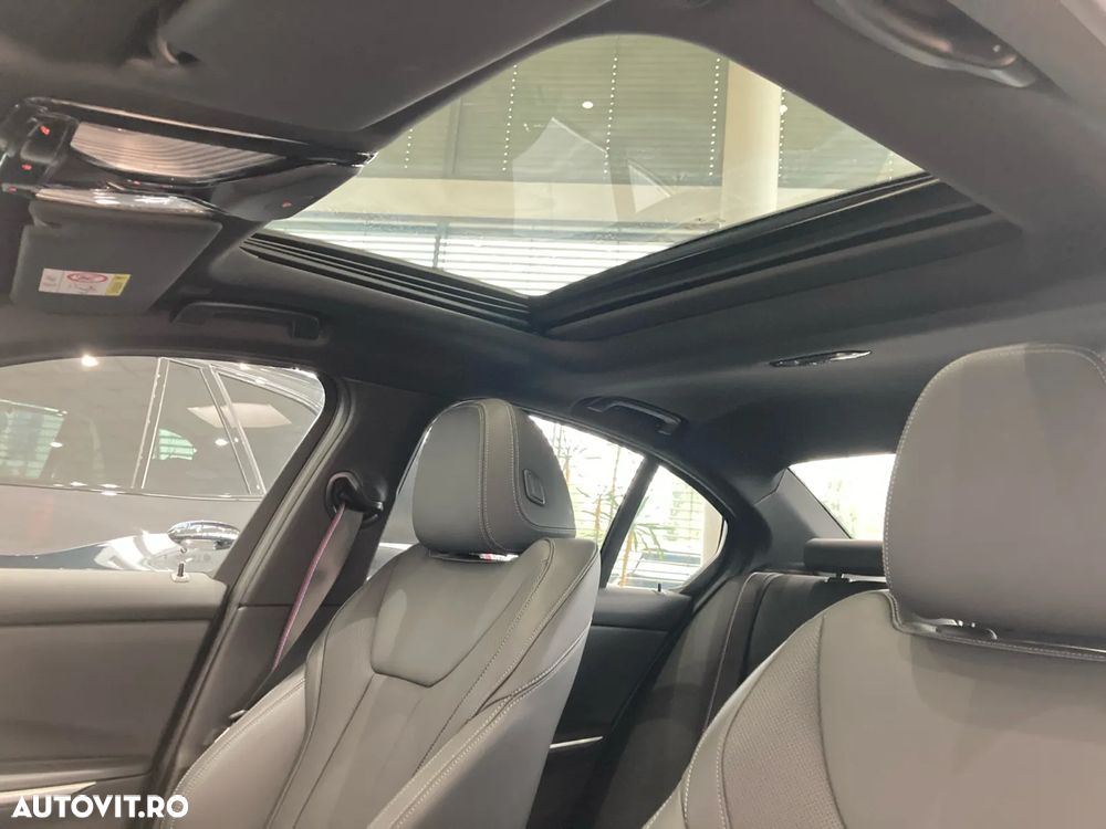 BMW M3 M340i xDrive - 15