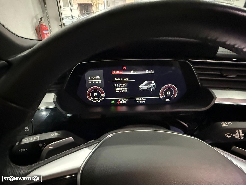 Audi e-tron 55 quattro S line - 32