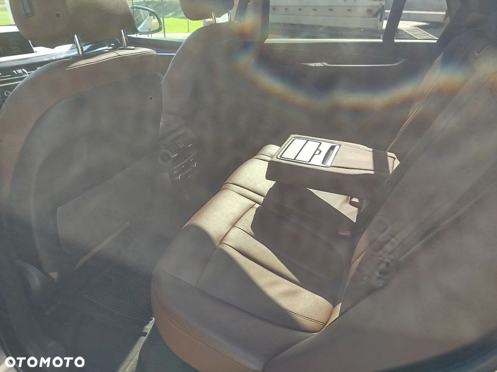 BMW X5 xDrive40e - 8