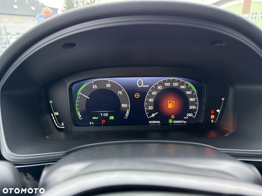 Honda Civic 2.0 i-MMD Sport CVT - 19