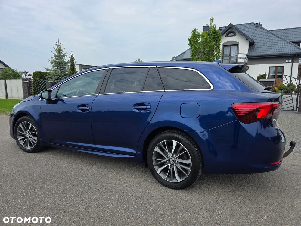 Toyota Avensis 2.0 D-4D PowerBoost Premium - 12