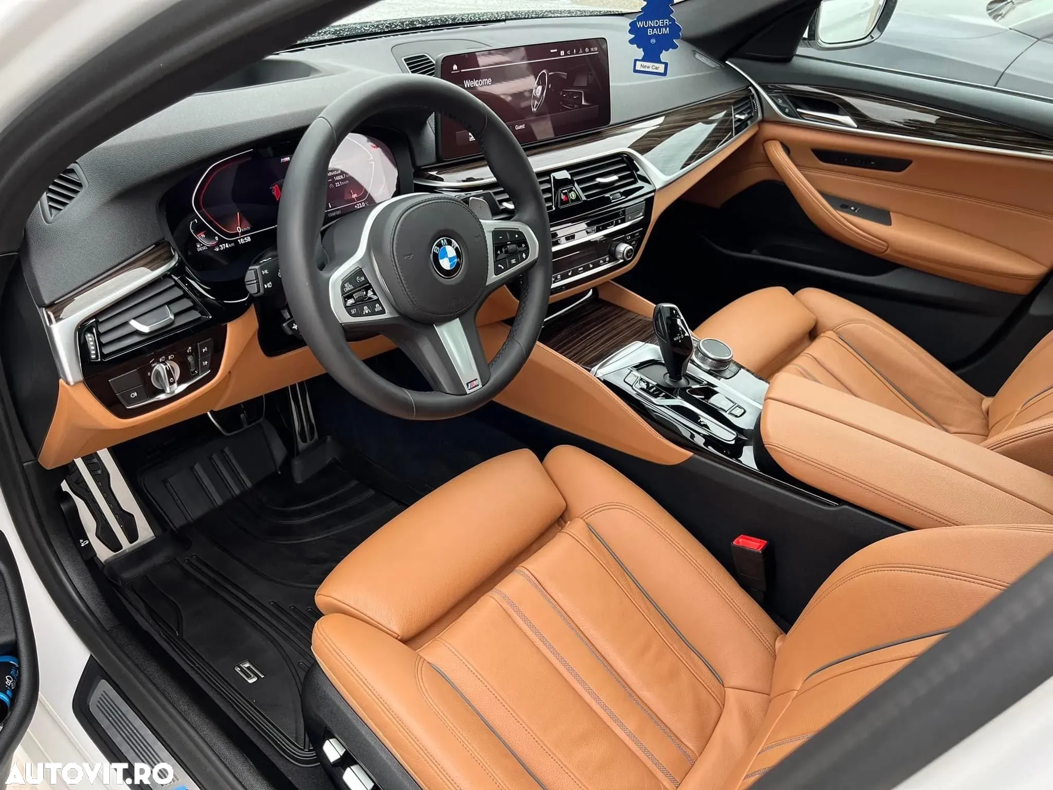BMW Seria 5 530d xDrive AT MHEV - 8
