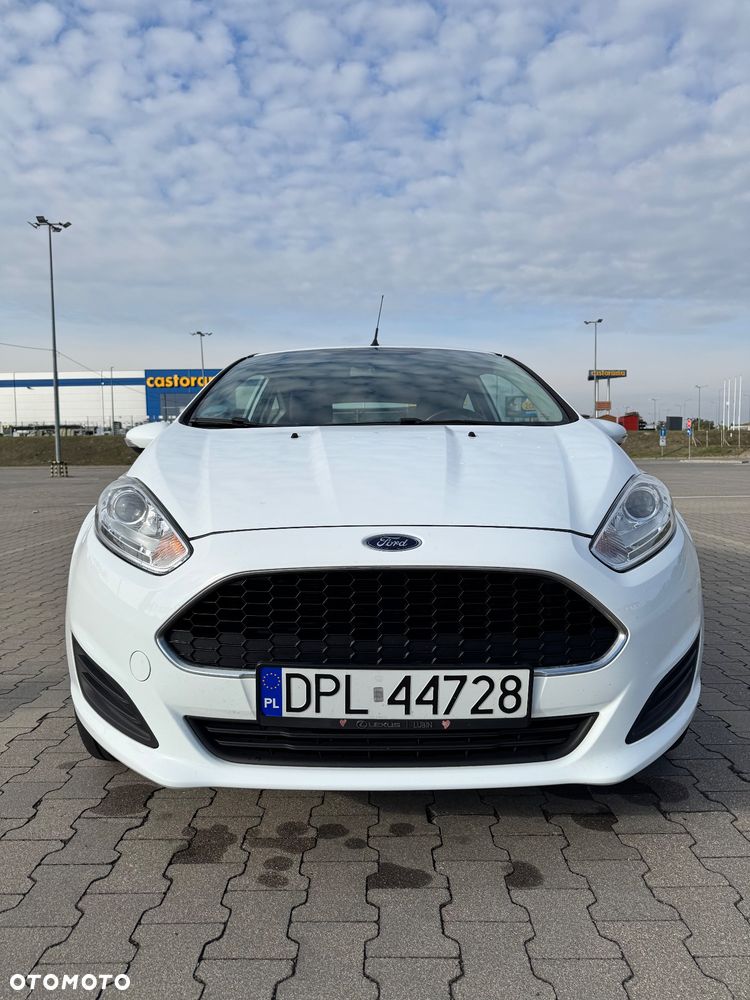 Ford Fiesta - 12