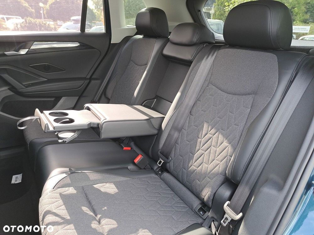 Volkswagen Tiguan - 17
