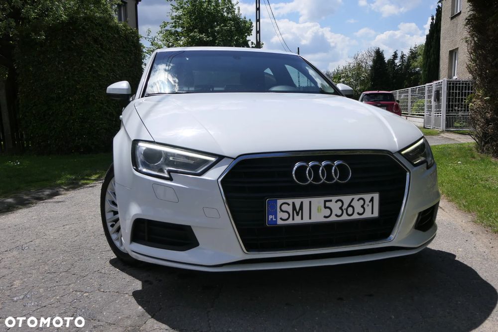 Audi A3 Limousine 1.6 TDI S tronic design - 13
