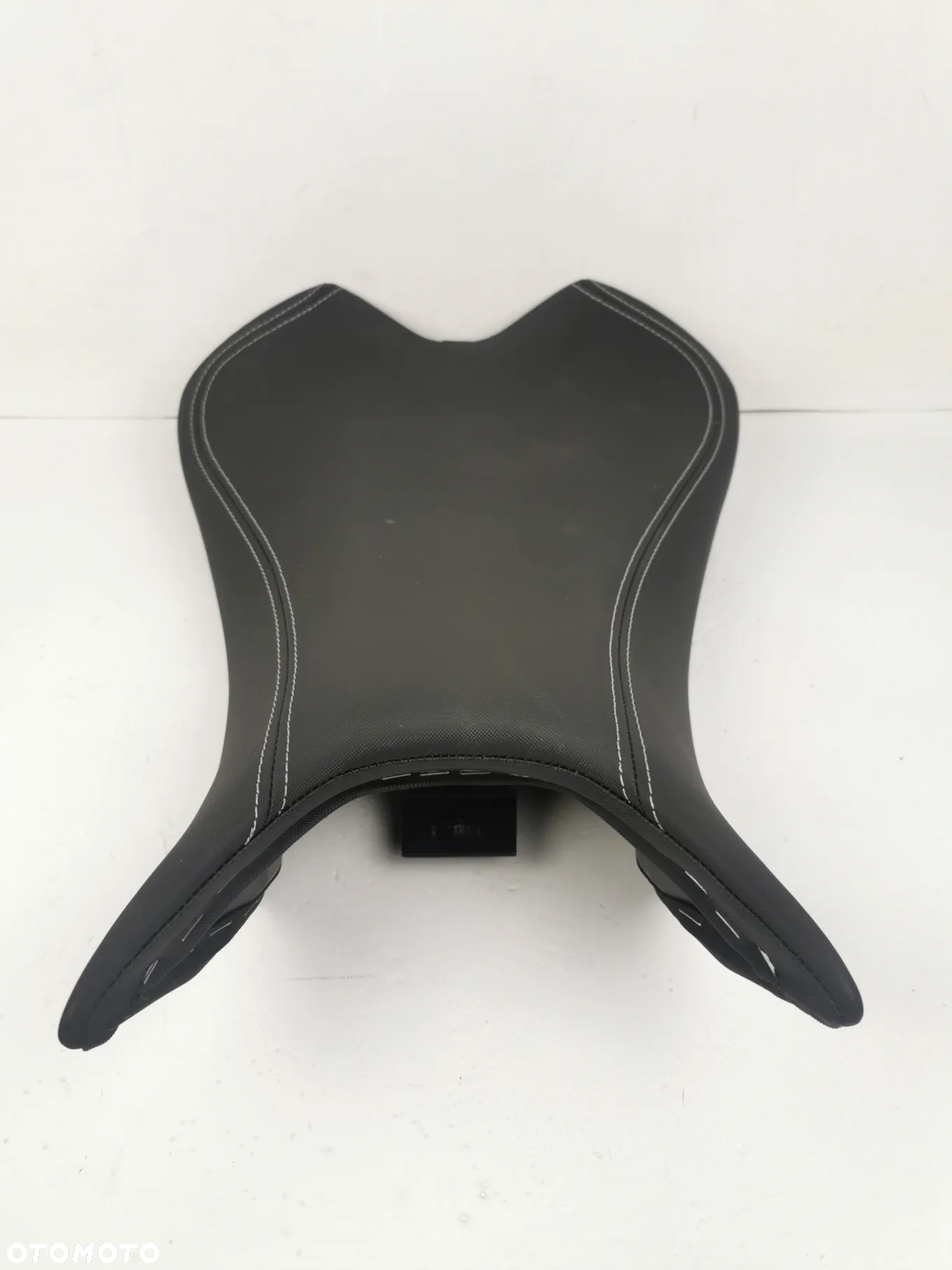 Triumph Street Triple 765RS siedzenie fotel kierowcy 23- - 11