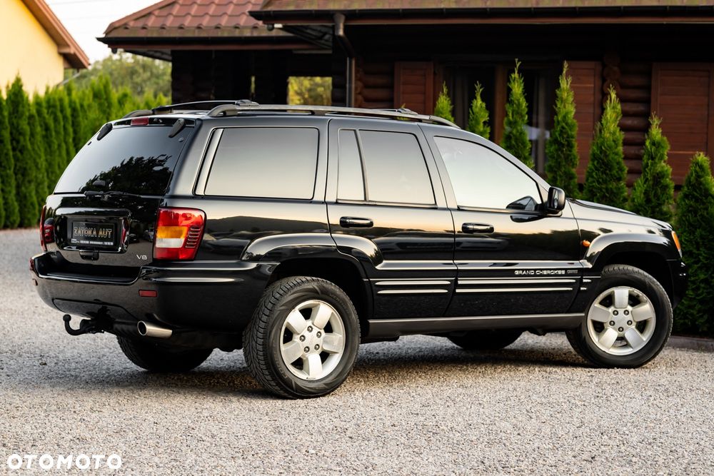 Jeep Grand Cherokee - 14
