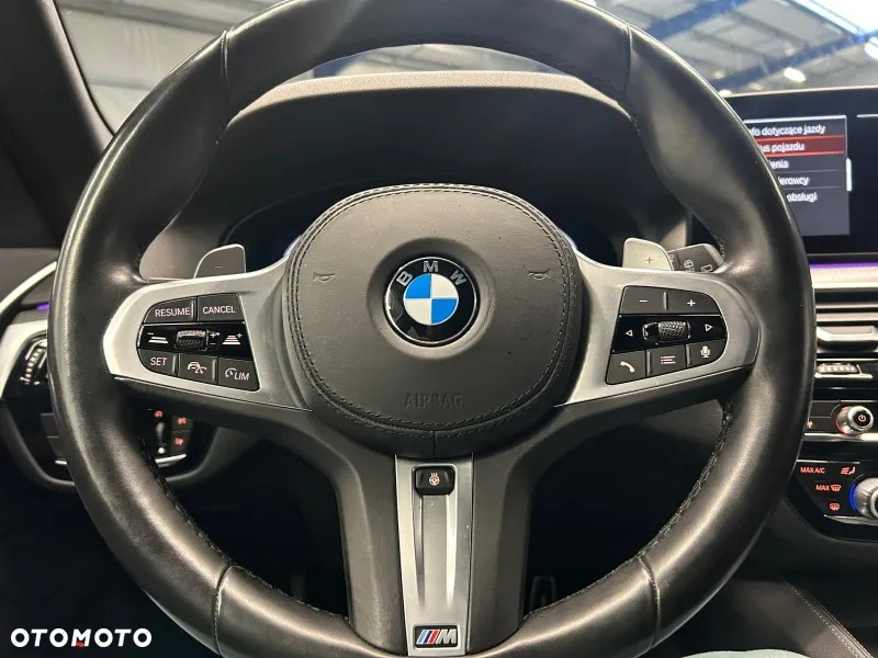 BMW Seria 5 540d xDrive Touring - 34